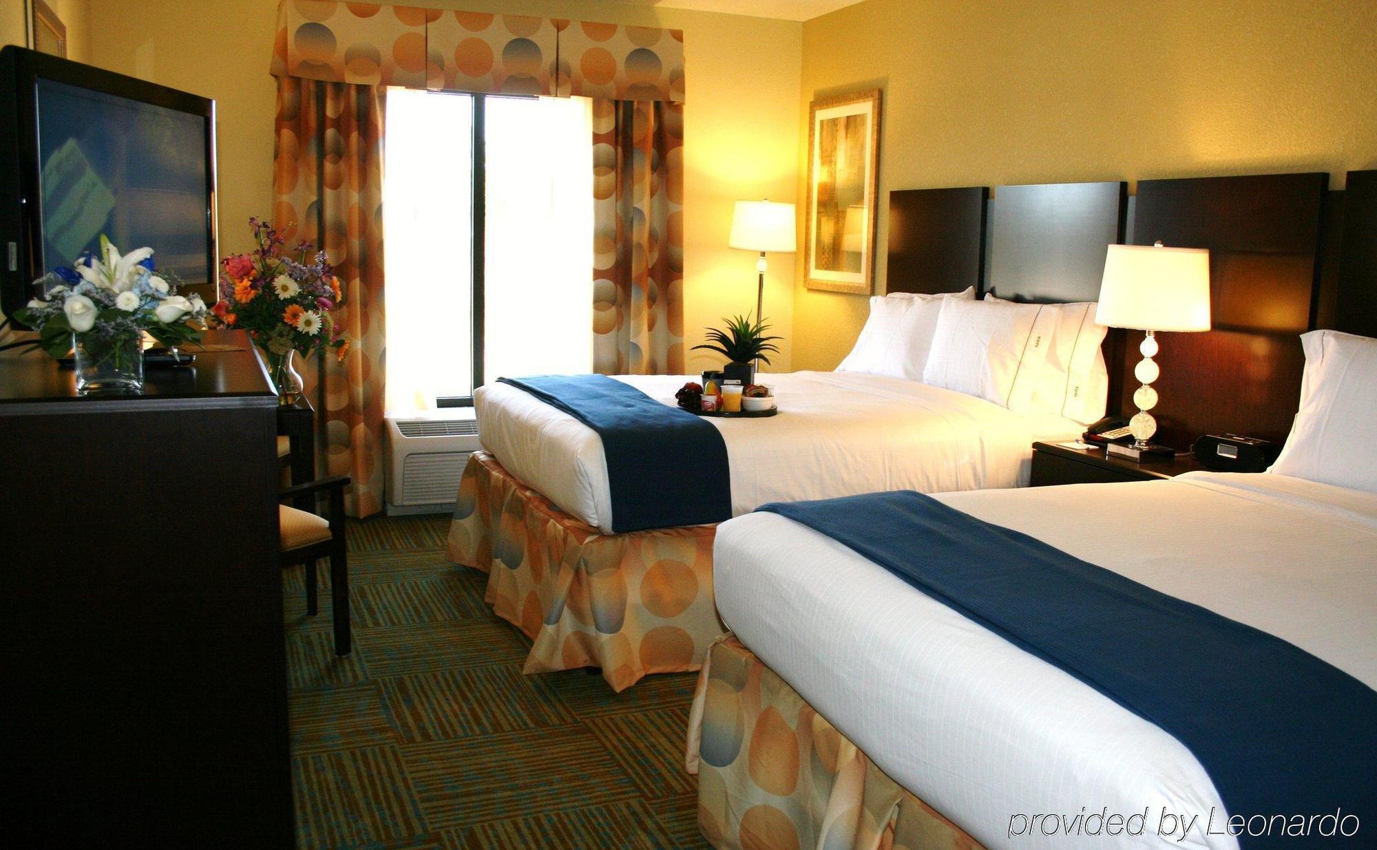 Holiday Inn Express Hotel & Suites Perry, An Ihg Hotel Habitación foto